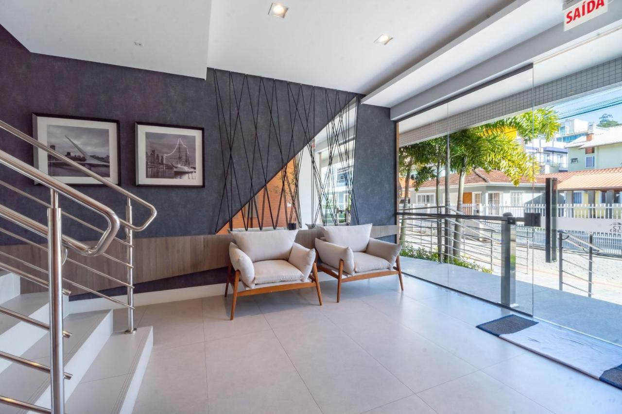Porto Madero, Condo com Piscina e Academia - Apto 3 dorms 8 pessoas- Centro de Bombinhas Exterior foto